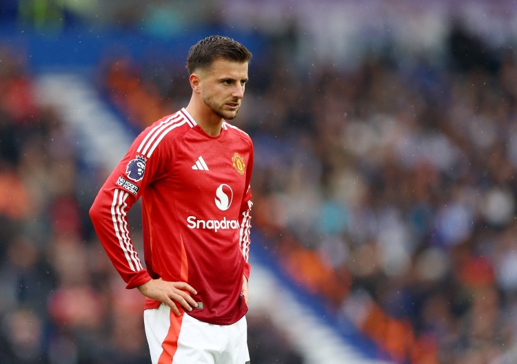 曼聯(lián)最水7號(hào)??芒特6420萬(wàn)加盟1年半1球1助，首發(fā)踢13分鐘又傷了